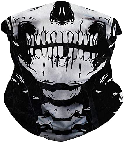 Halloween costume skeleton face mask as a Halloween costume idea 2020 by Very Easy Makeup