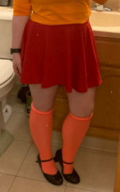 short red skirt for Velma from Scooby Doo for Halloween cosutme DIY