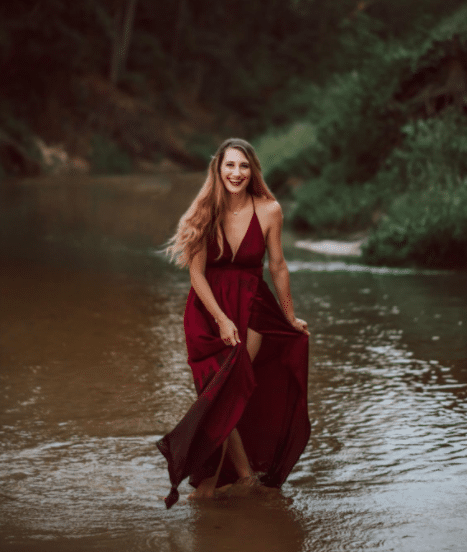 Sexy Red Outdoor Photo Shoot Dress with V Neck