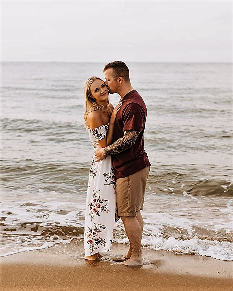 Beach Engagement Photo Outfit with White Beach Eng