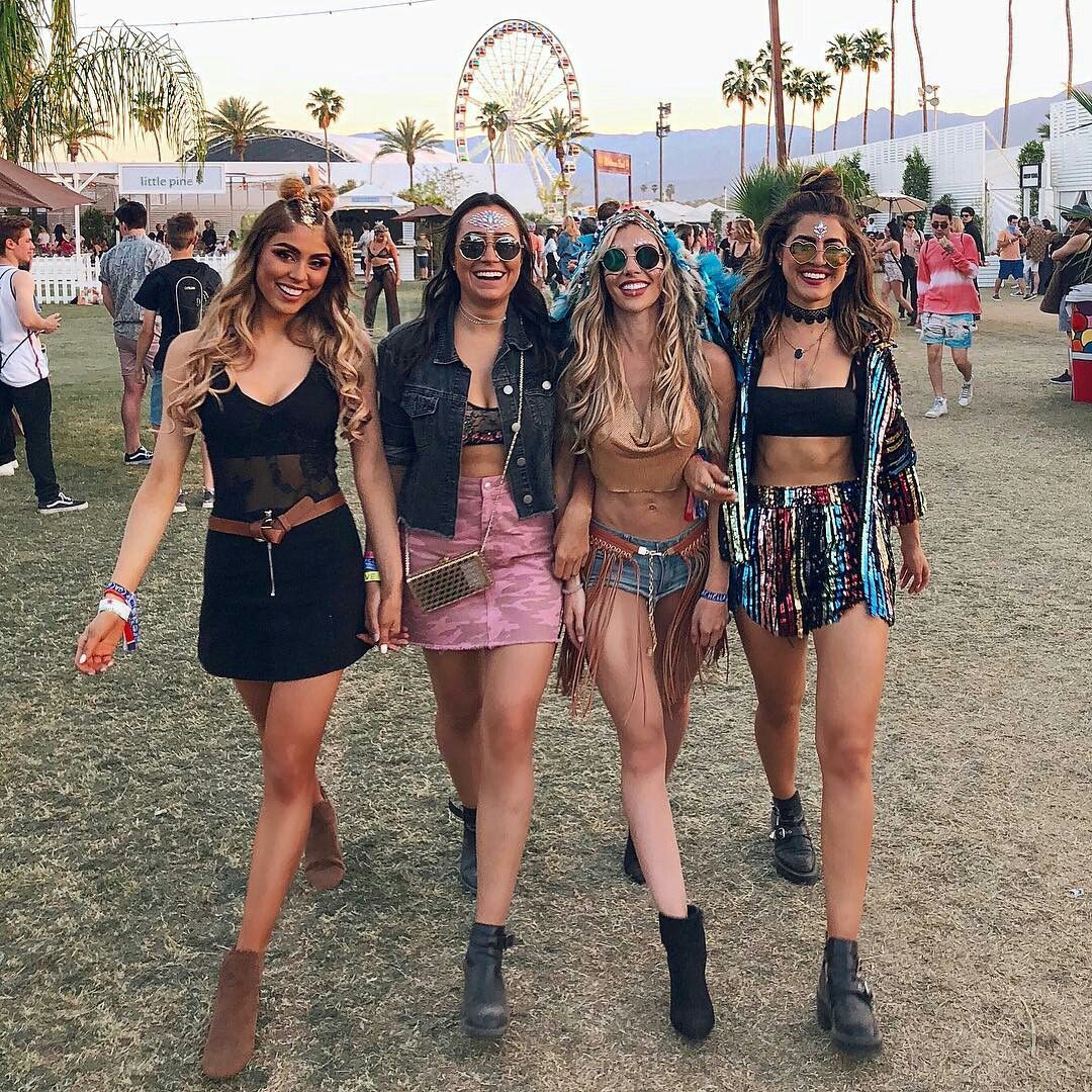 Boho style music festival outfits for women and girls at music festival