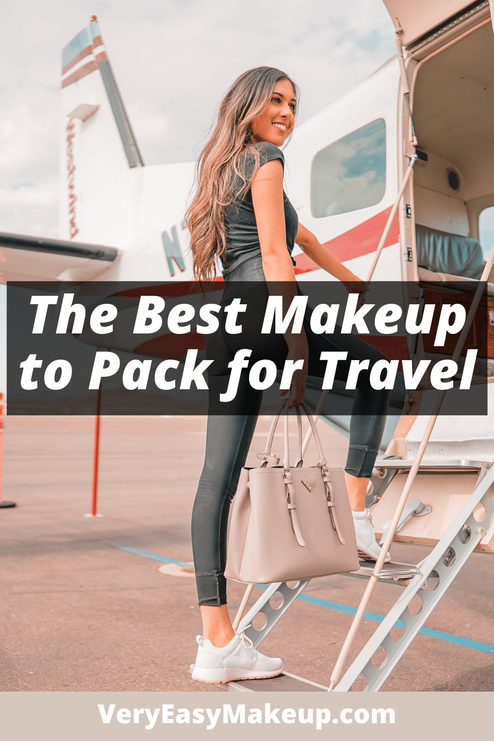 the best makeup for travel by Very Easy Makeup