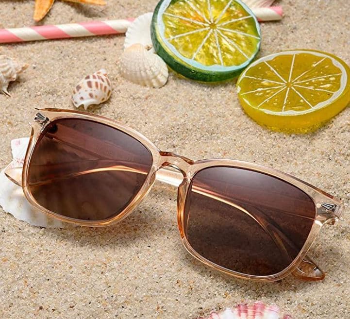 brown polarized sunglasses for beach vacation outfits by DUNSHINE