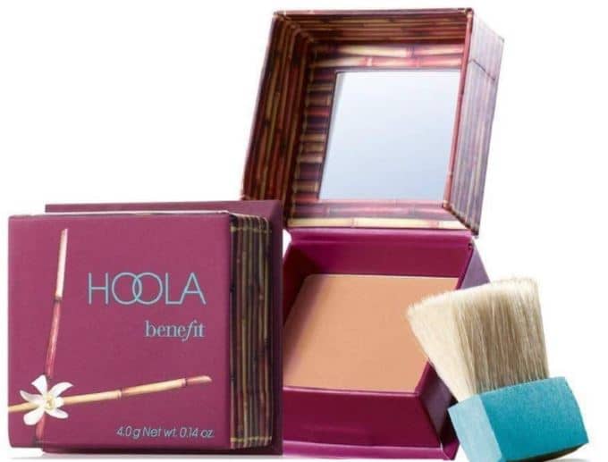 Benefit Cosmetics Hoola Matte Bronzer for baddie makeup