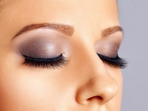 How to Get Thicker, Longer Eyelashes at Home