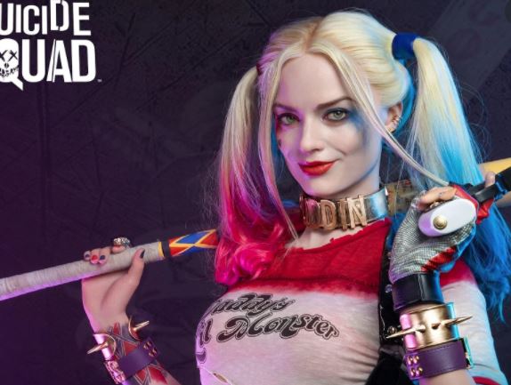 Harley Quinn blonde DIY Halloween costume