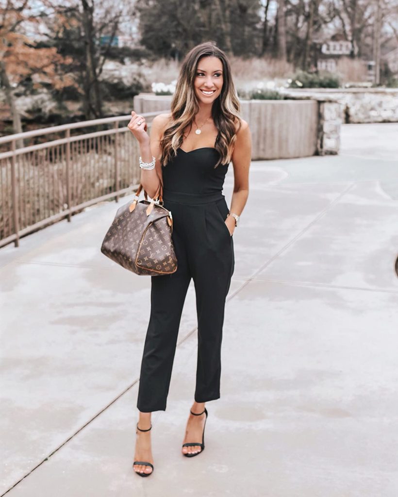 stylish black jumpsuit outfit with heels for date night outfit and fall outfits for women