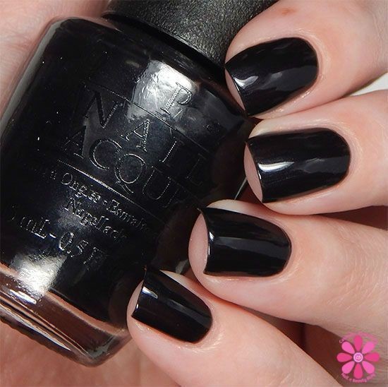 Halloween black nails with OPI Black Onyx nail polish