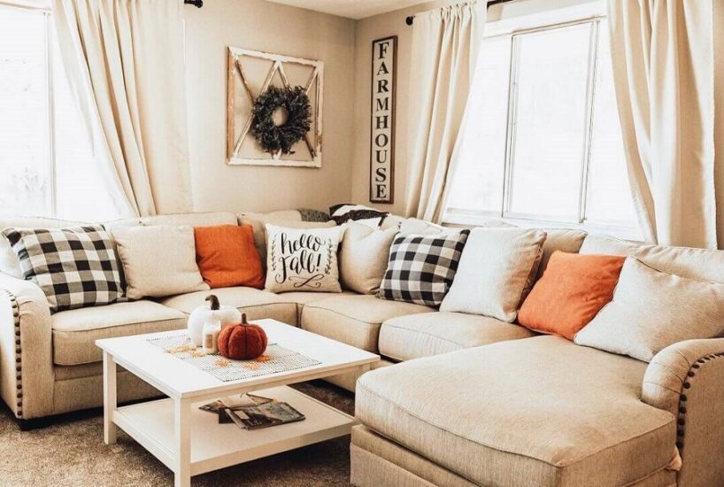 easy and cheap fall decor idea with fall pillows in living room