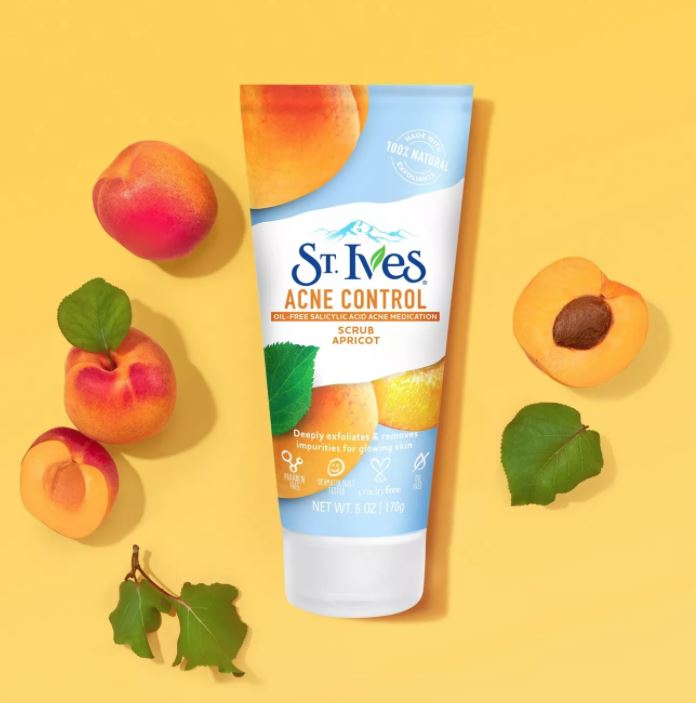 St. Ives Acne Control Face Scrub Apricot, Minimize Pores, Prevent Acne and Blemishes, With Salicylic Acid to get rid of acne for teens