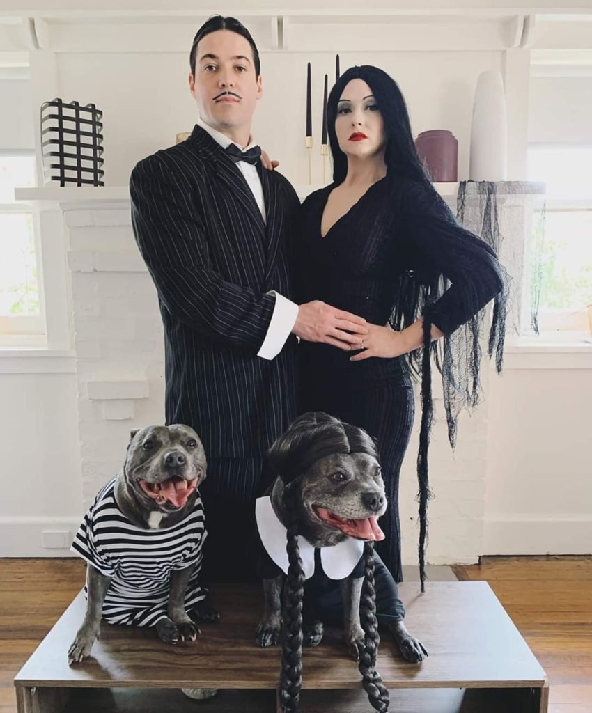 Sexy Couples Halloween Costumes Adams Family