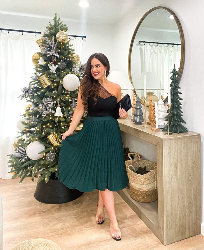 cute Christmas party outfit with green pleated skirt for work holiday parties