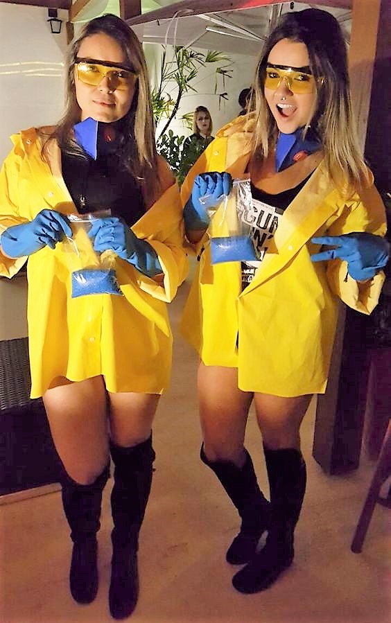 Breaking Bad Halloween costumes for two best friends