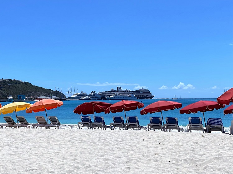 St. Maarten Cruise Port Nearby Beach