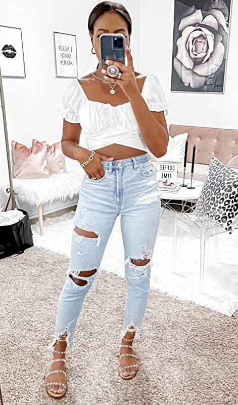 Cute Spring Outfit with Jeans and A White Crop Top