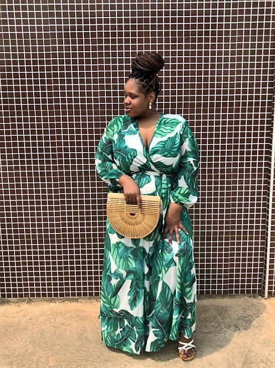 plus size green tropical vacation dress and outfit