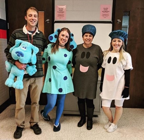 Cute Group Halloween Costume Idea for Teachers Blues Clues
