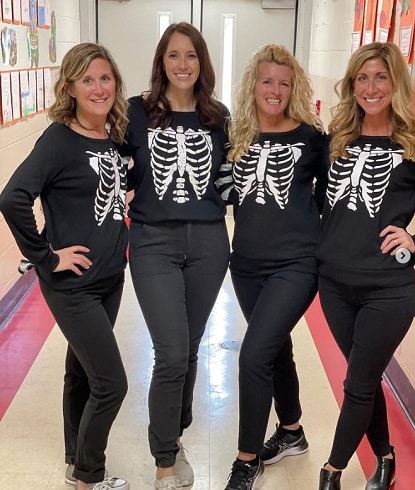 Easy Group Halloween Costumes for Teachers Skeletons