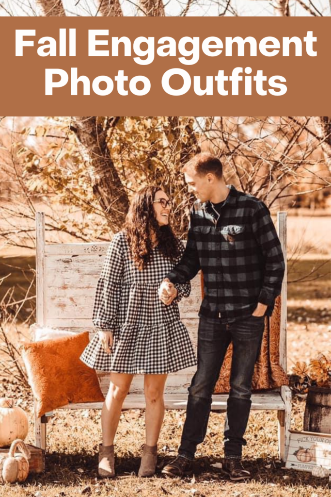 Fall Engagement Photo Outfits