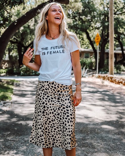 Leopard Print Skirt Outfit with T-Shirt