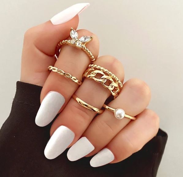 Best Rings to Wear with Coffin Nails