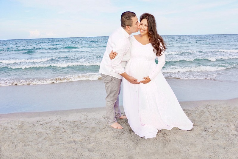 Couples Beach Maternity