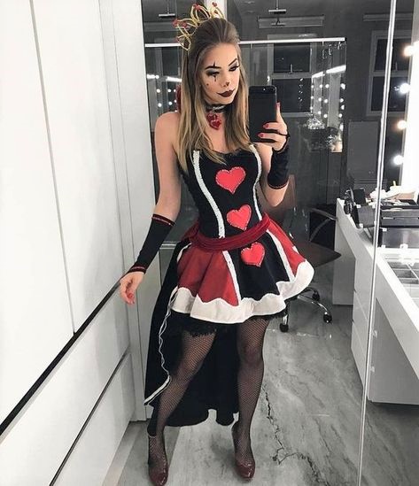 Sexy Queen of Hearts Hot College Halloween Costume