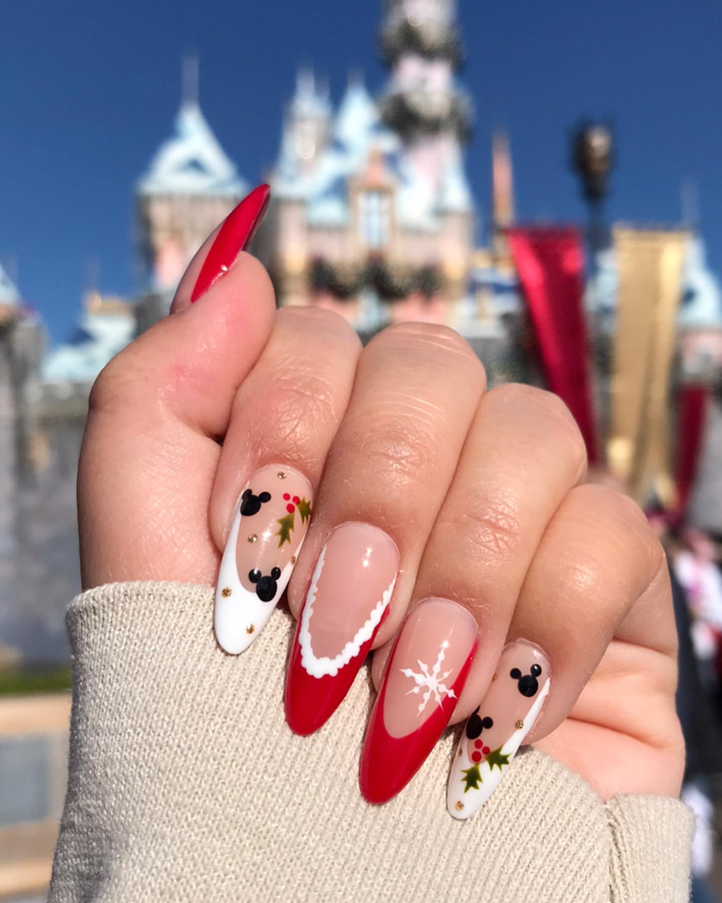 Disney Christmas Nails