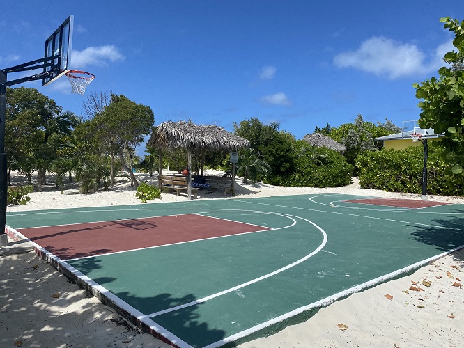 Half moon Cay Things to Do Play Basketball