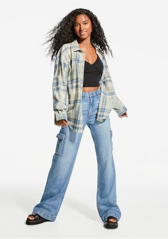 90s Cargo Outfit with Jeans and Flannel