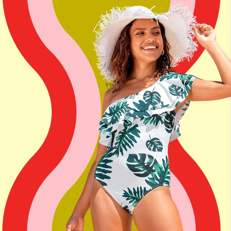 5 Best Swimsuits for Pear Shaped Body Type