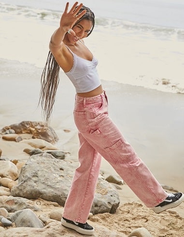 Cute Pink Cargo Pants Outfit