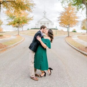 30 Fall Engagement Photo Outfits and Ideas You’ll Love!