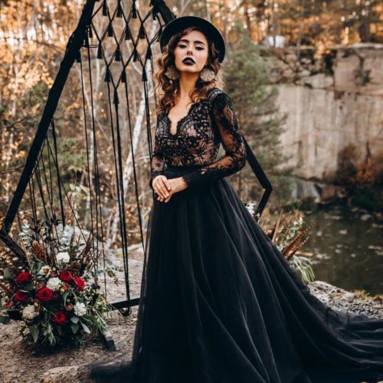 19 Best Gothic Black Wedding Dresses