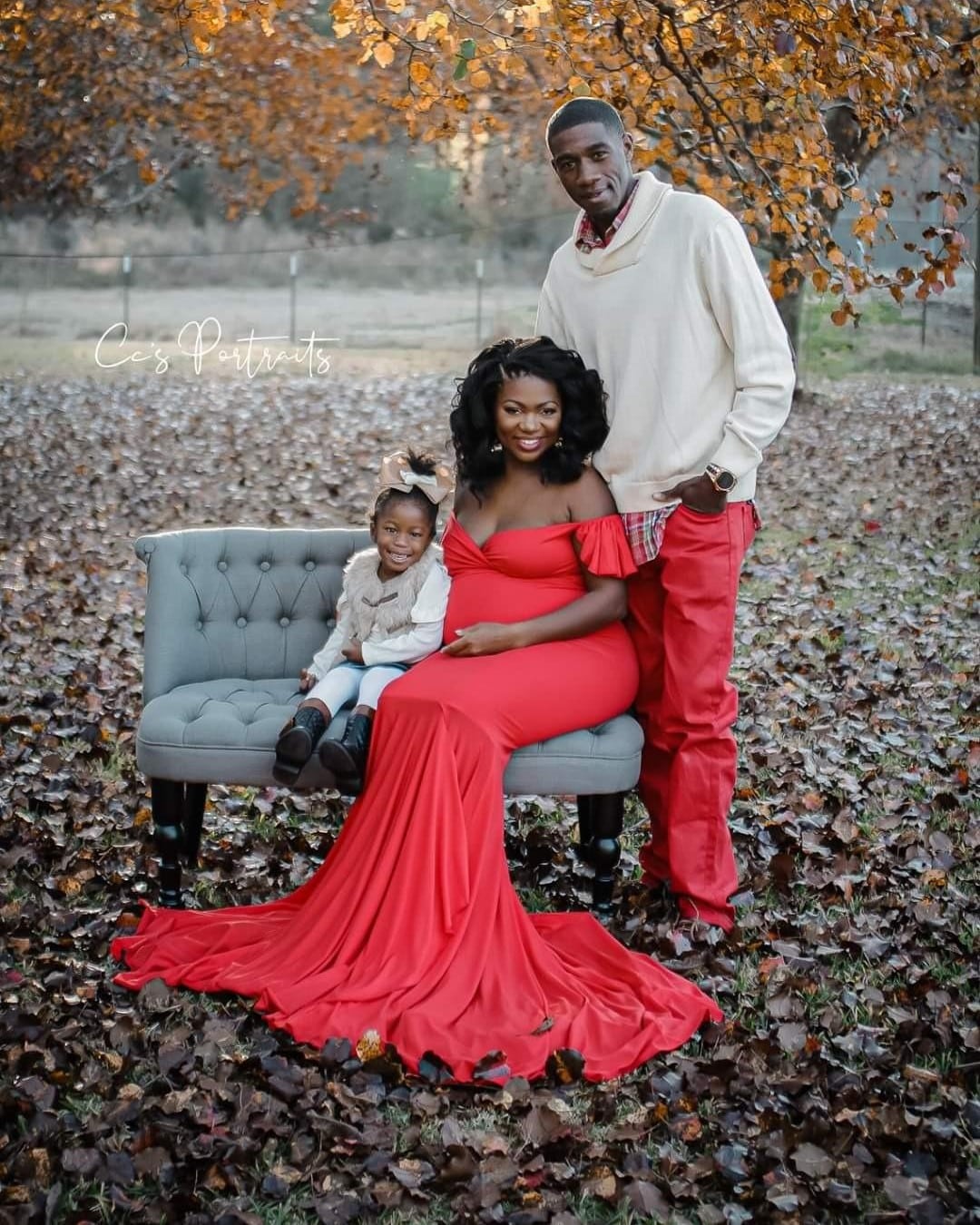 Black Couple Maternity Photos with Kids