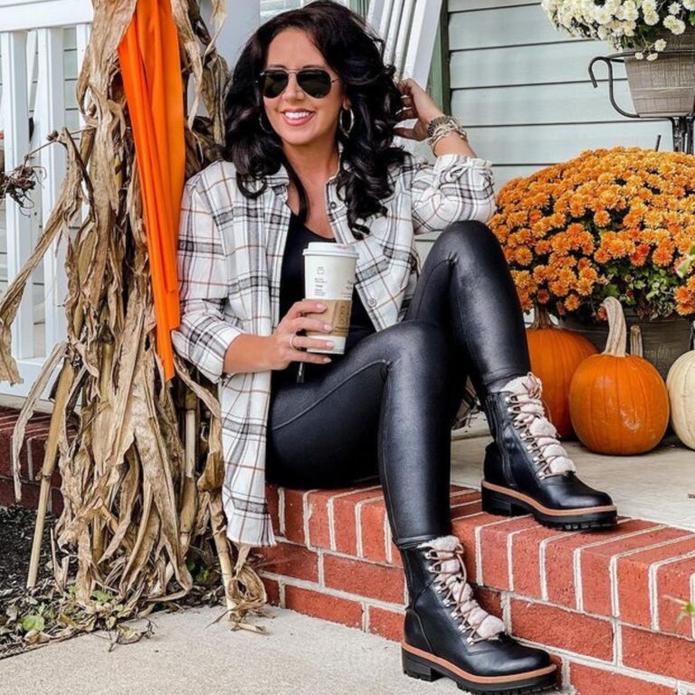 10 Cute Snow Boots Outfits to Stay Warm All Winter Long