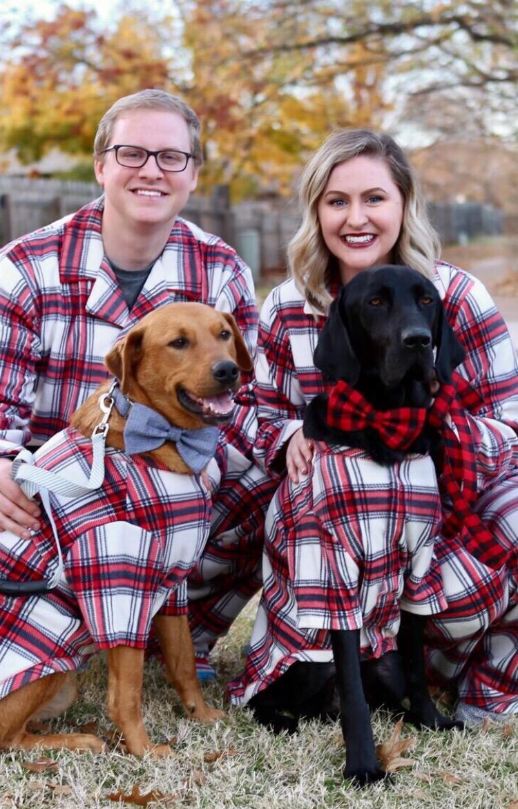 Family Christmas Photos with Dog in Pajamas