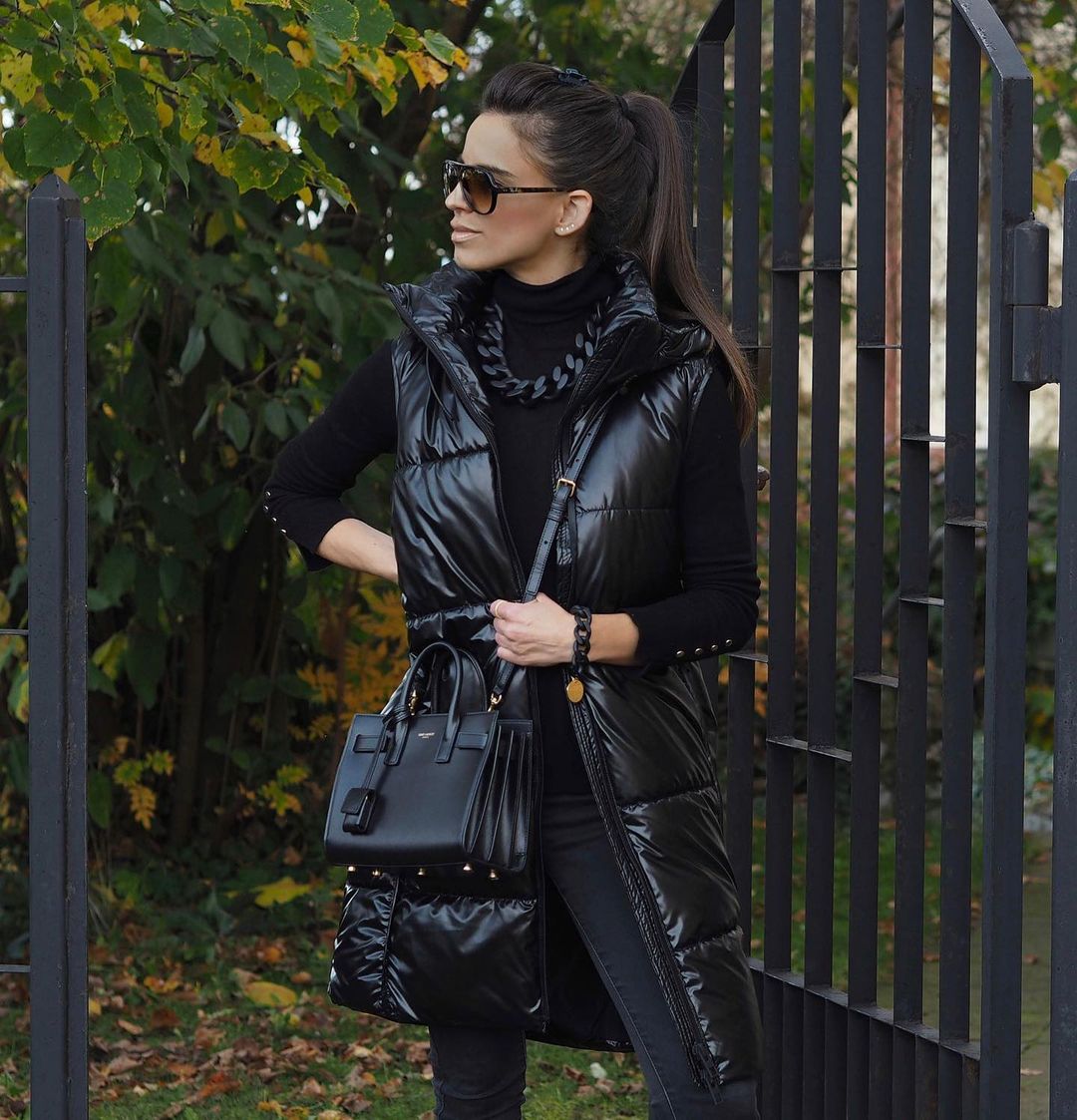 Shiny Long Puffer Vest Outfit with Black Jeans