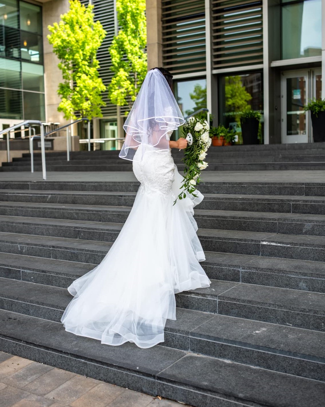 simple short bridal veil on Amazon