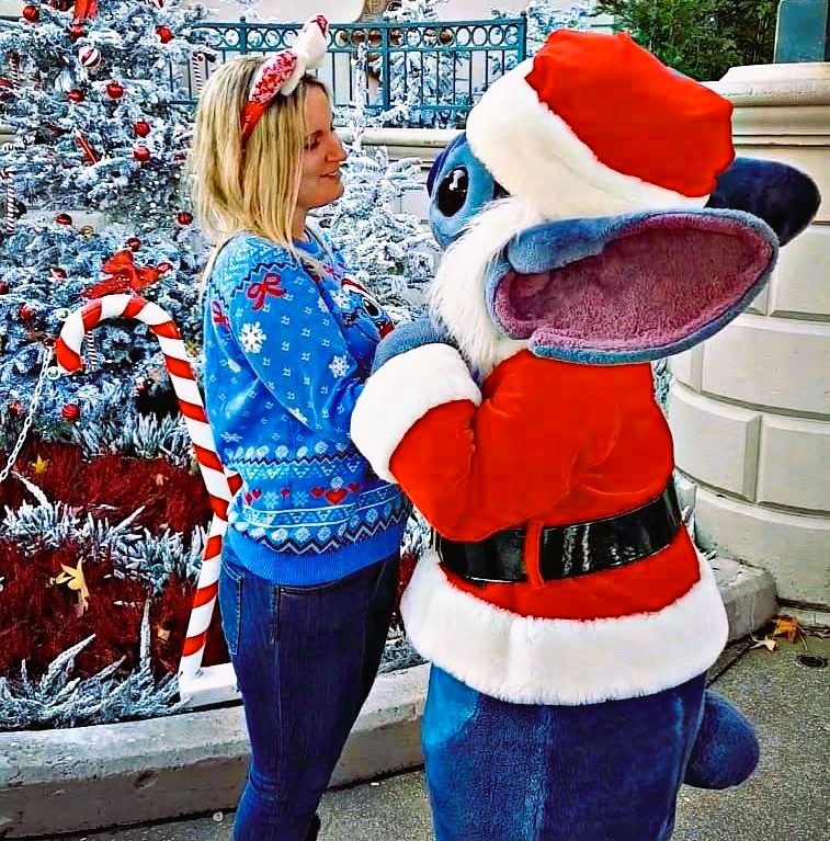 Disney Christmas Outfit Stitch Sweatshirt