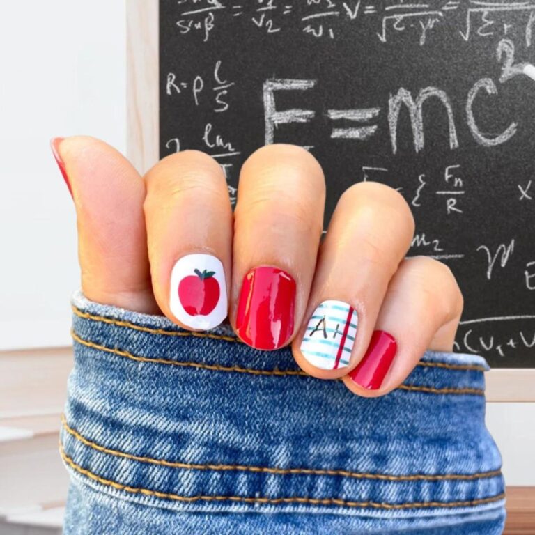 23 Easy Back to School Nails and Designs