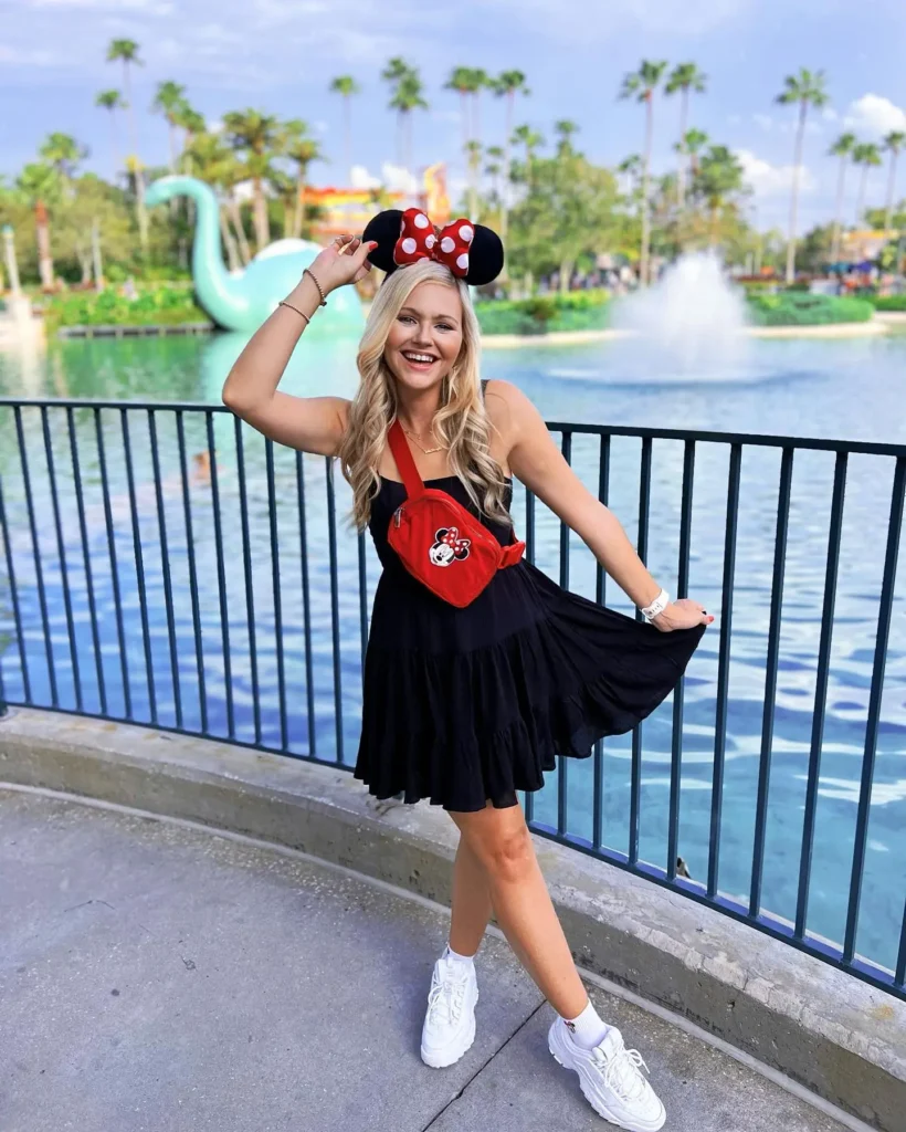 cute Hollywood Studios outfit for summer