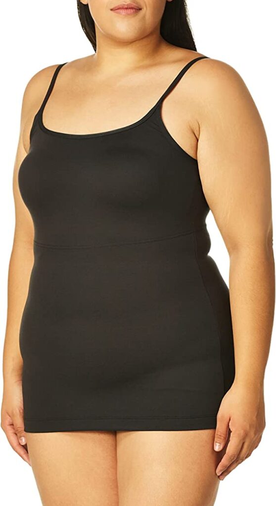 11 Best Women’s Shirts that Hide Belly Fat on Amazon.