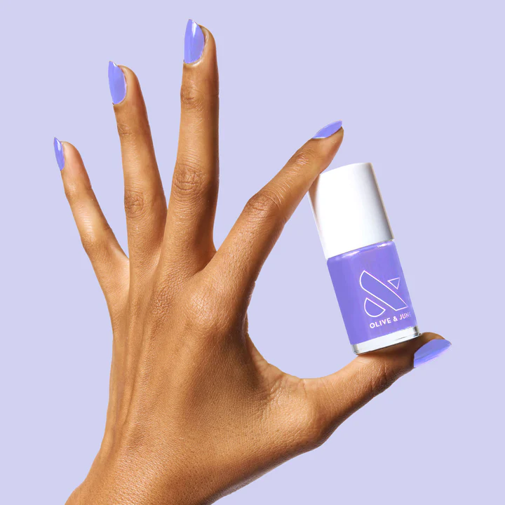 15 Best March Nail Colors for 2024