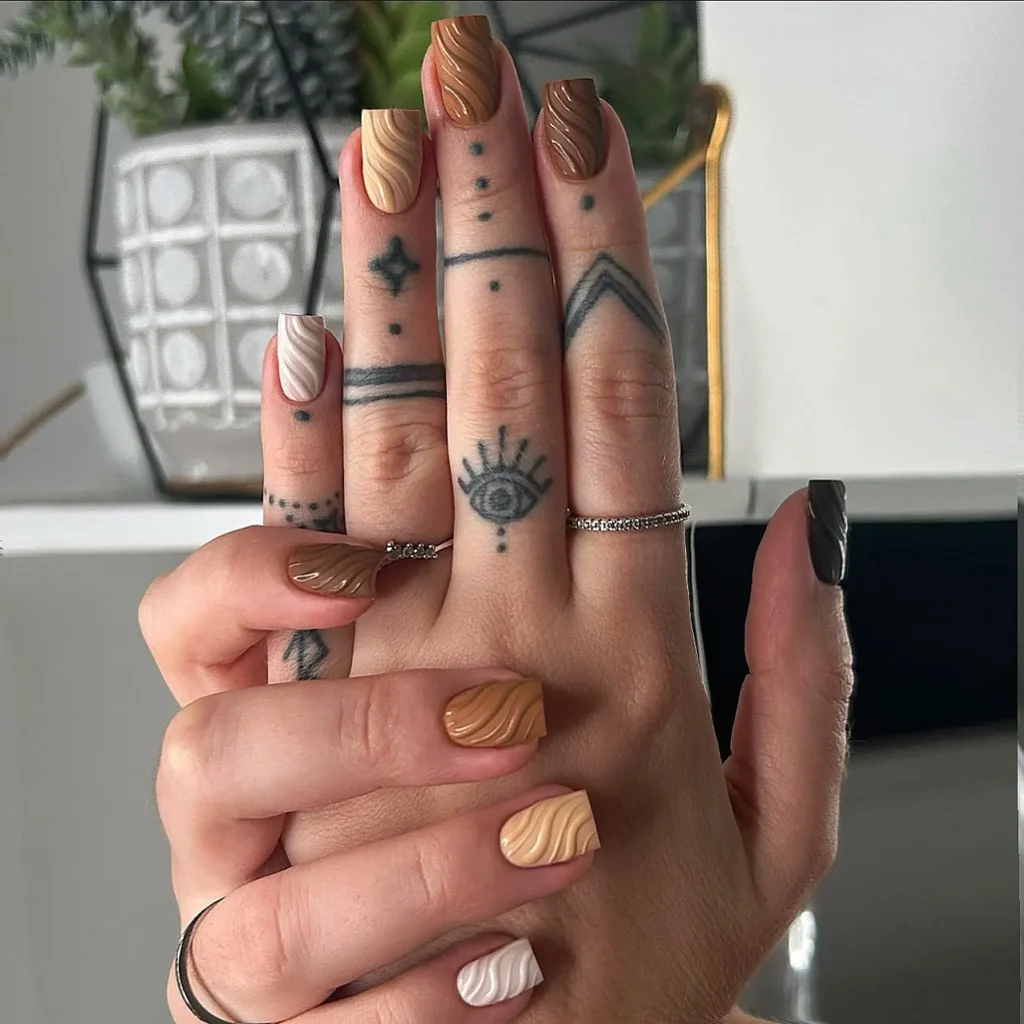 nude and brown short fall nails