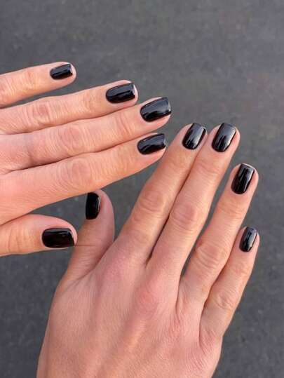 summer short square nails black