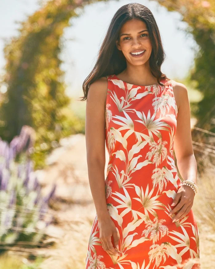 what to wear a luau for women
