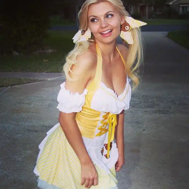 Goldilocks costume for women