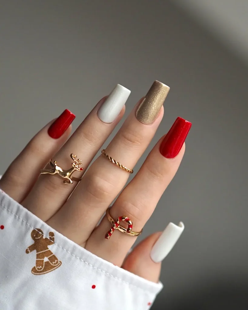 simple Christmas nails