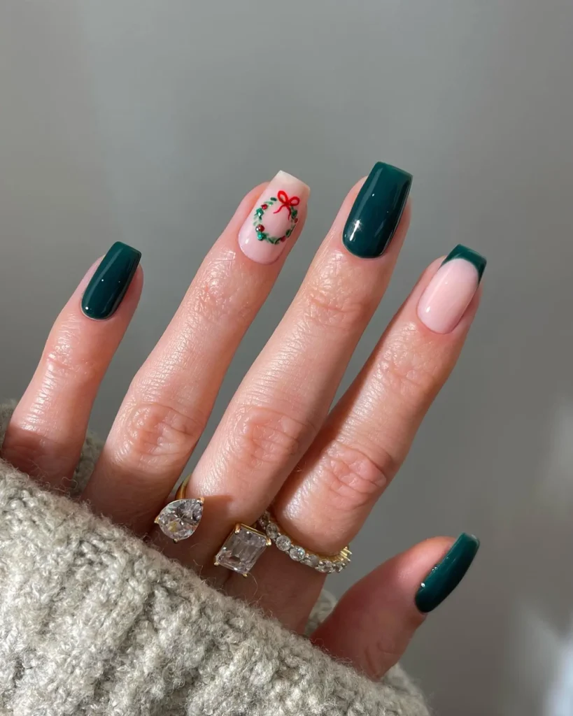 dark green Christmas nail designs